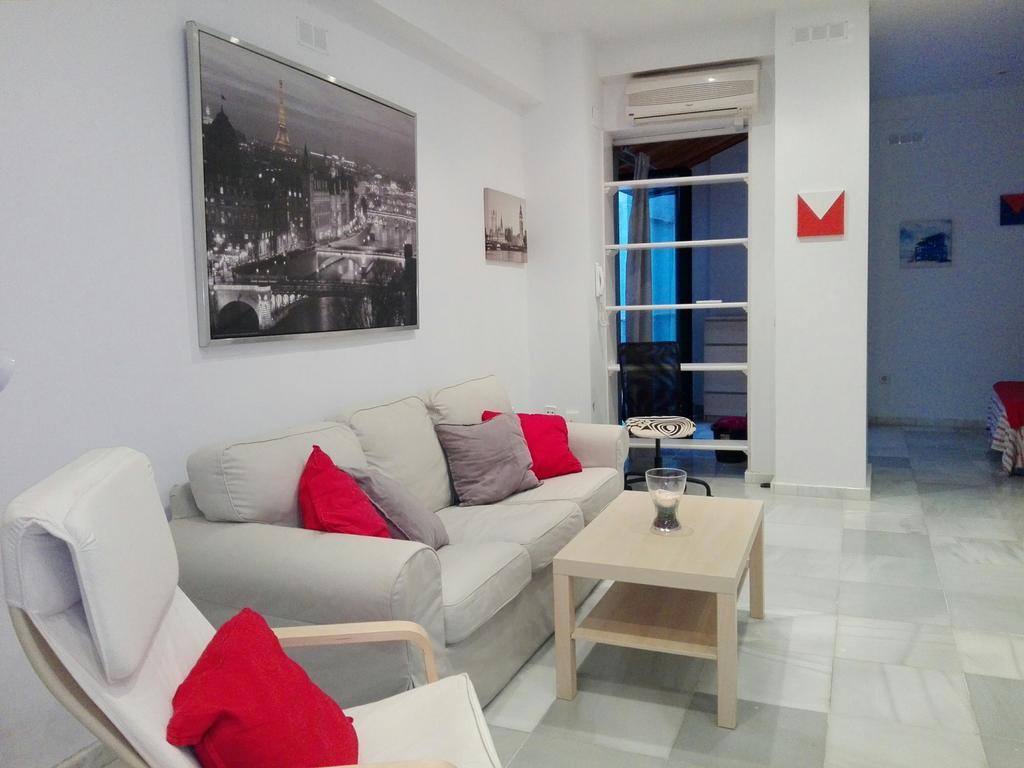 Centrico Apartamento Con Patio Privado Seville Ngoại thất bức ảnh