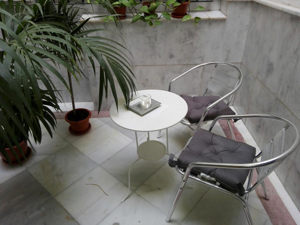 Centrico Apartamento Con Patio Privado Seville Ngoại thất bức ảnh