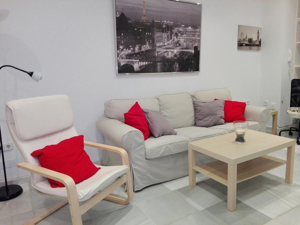 Centrico Apartamento Con Patio Privado Seville Ngoại thất bức ảnh